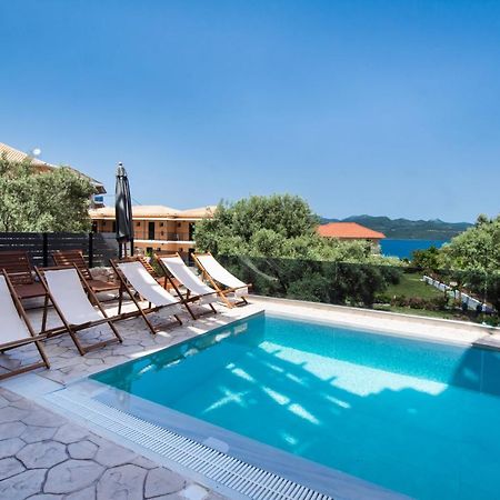 Mpm Apartment Никиана Екстериор снимка