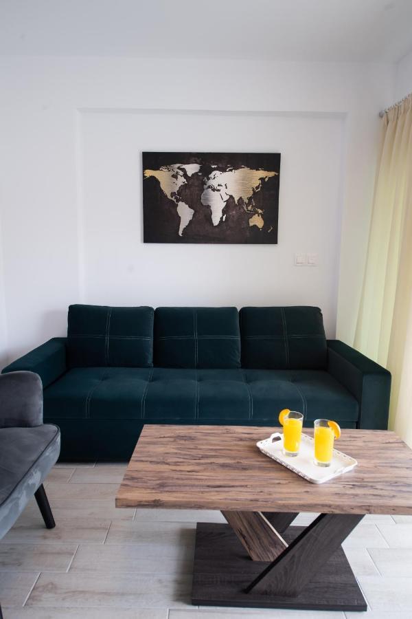 Mpm Apartment Никиана Екстериор снимка